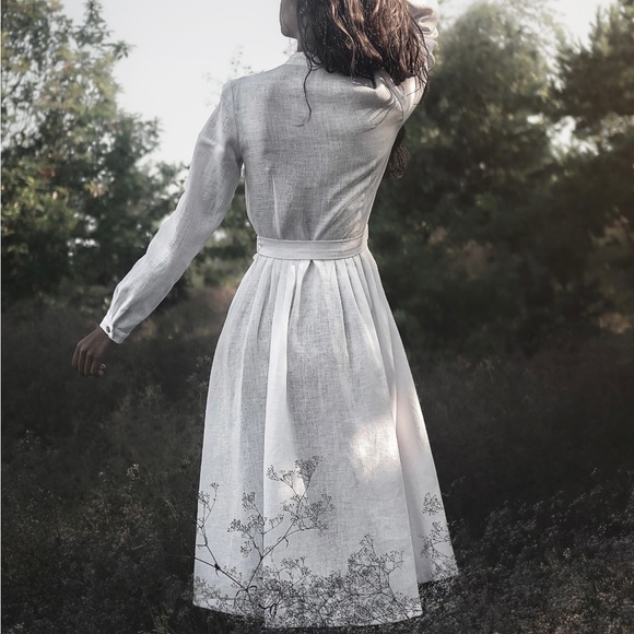 Linen midi dress - Picture 7 of 9